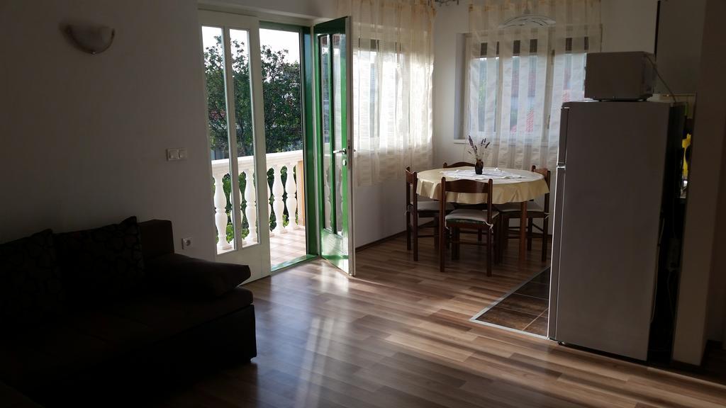 Apartments Dano Sukošan Pokój zdjęcie